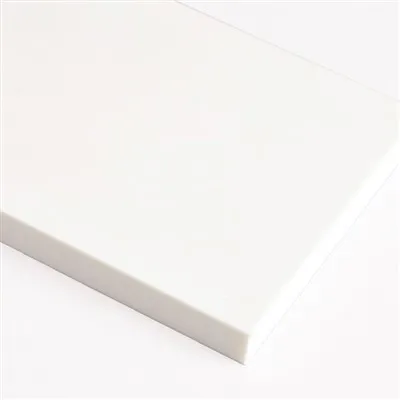 Assiette en céramique